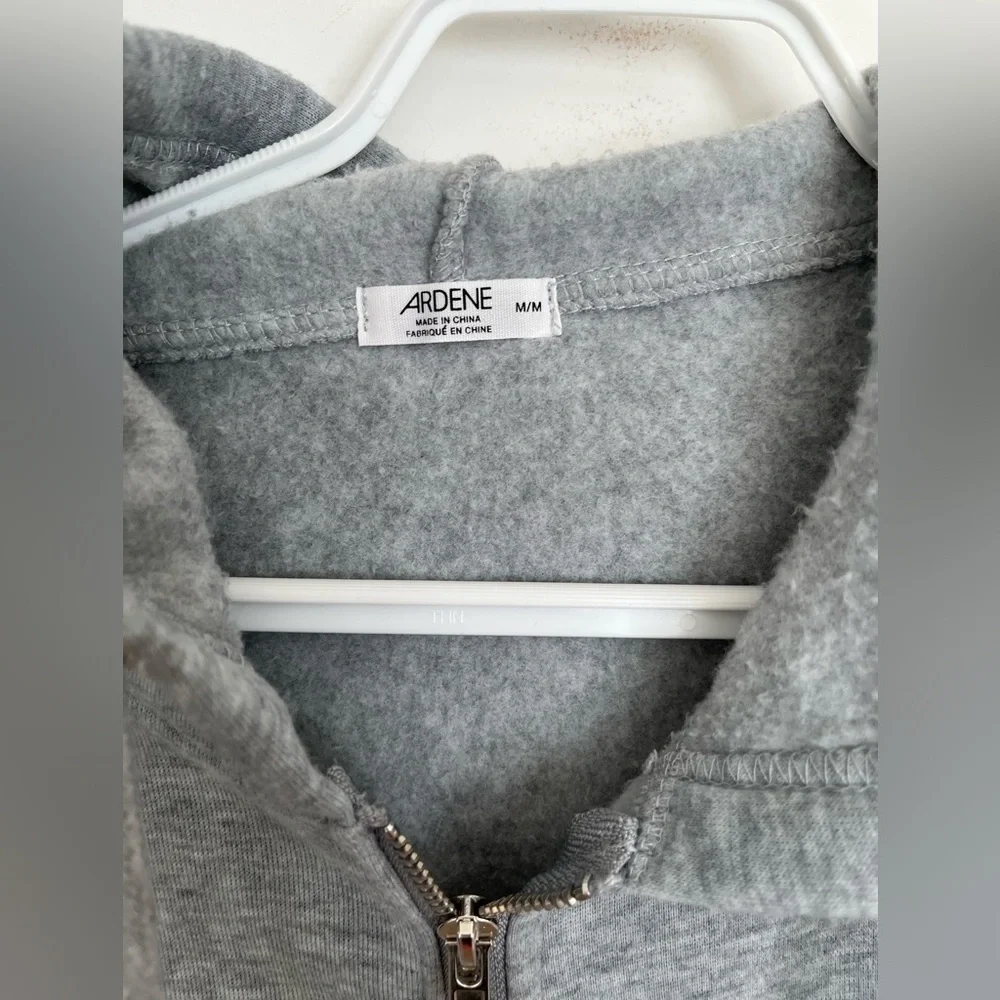 FREE with any purchase- Gray oversized Hoodie Sweater size medium - Picture 3 of 5